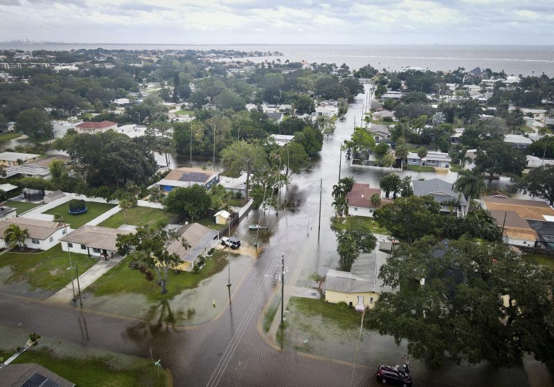 Hurricane Helene barrels toward Florida